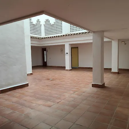 Tranquilo Con Piscina Y Terraza En - Es-258-96